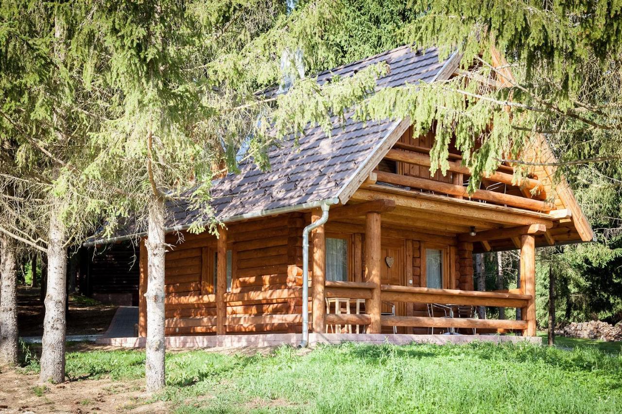 Vila Manka Kisroenkhaz Ispánk Exteriér fotografie